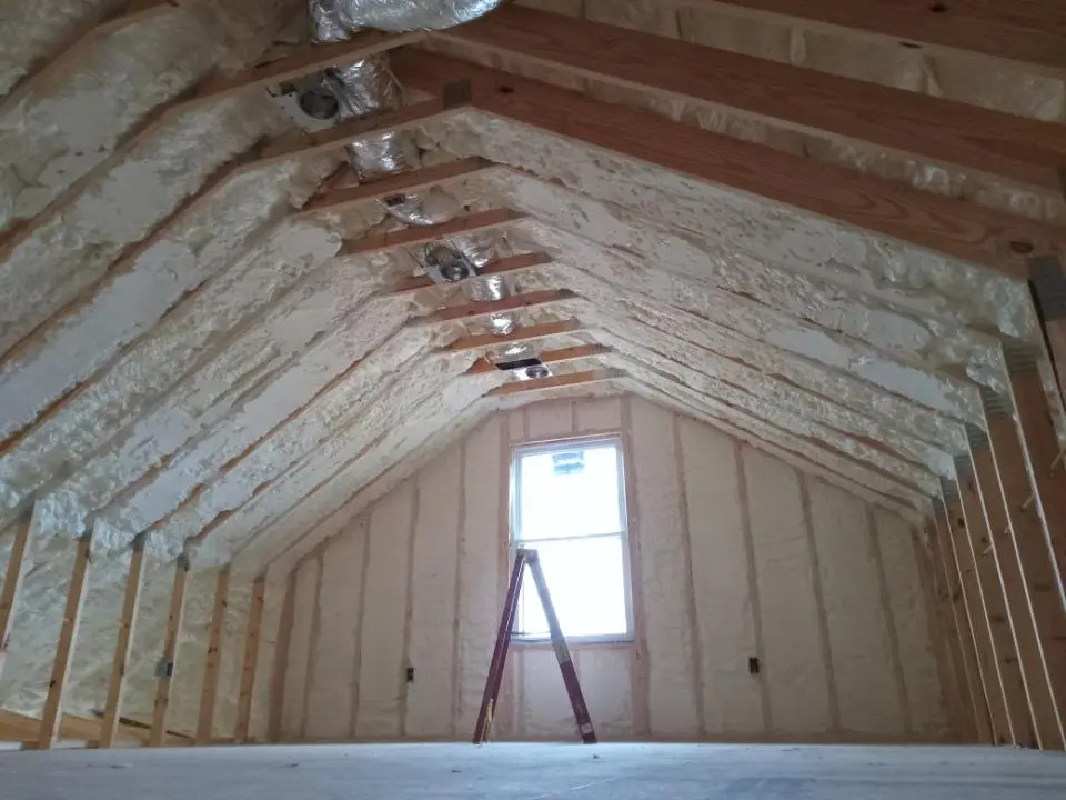 Spray foam roofing application for Crawl Space Insulation project in Toppenish